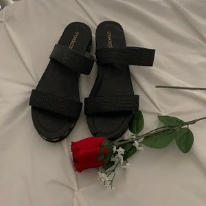 2 strap sandals